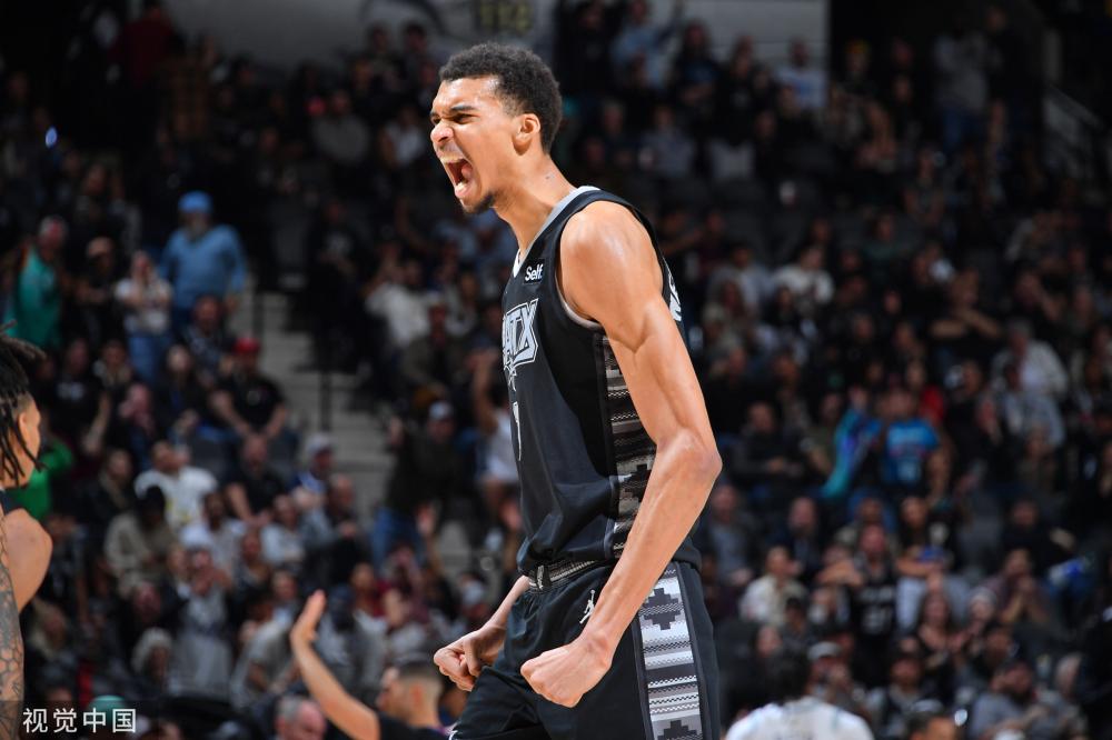 更快的球员 更快的球员