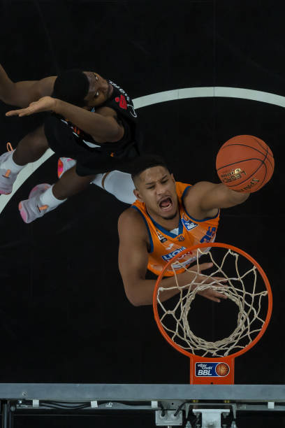 紧逼防守能 紧逼防守能