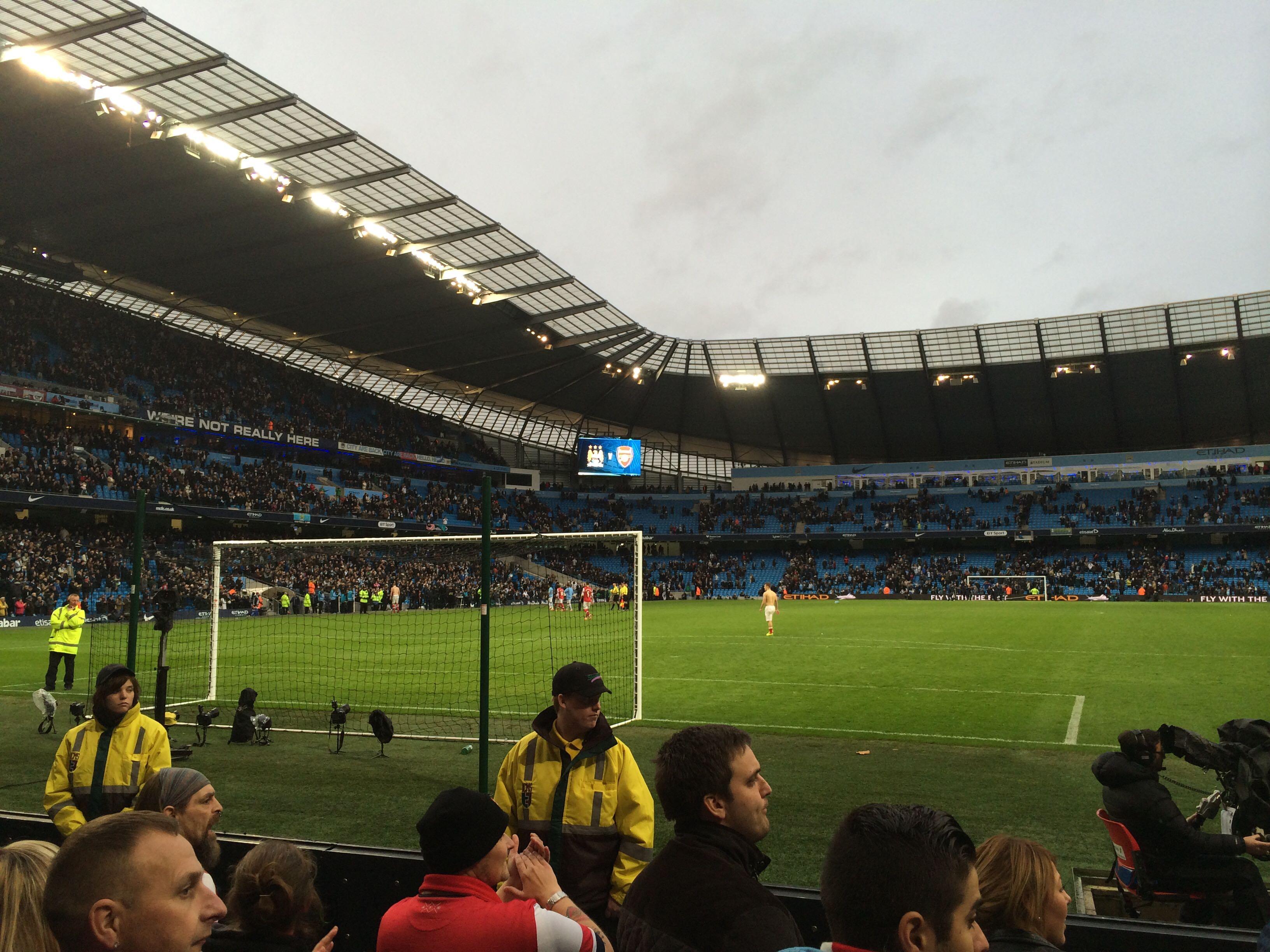 动引发球迷 动引发球迷