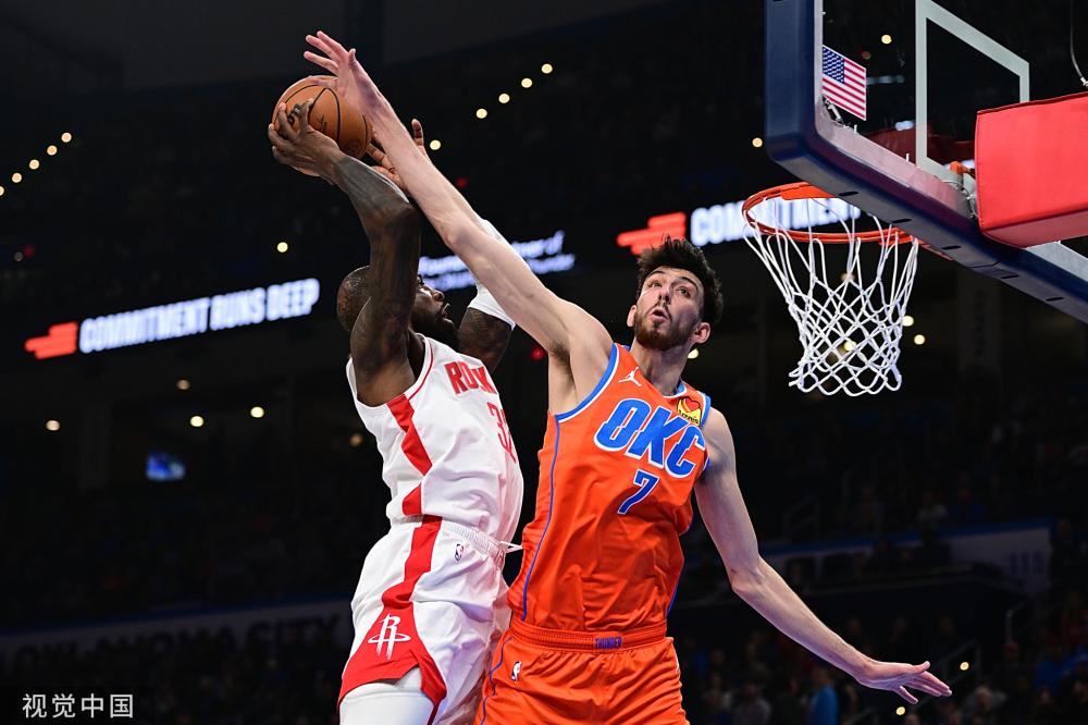 较卢卡库相 较卢卡库相